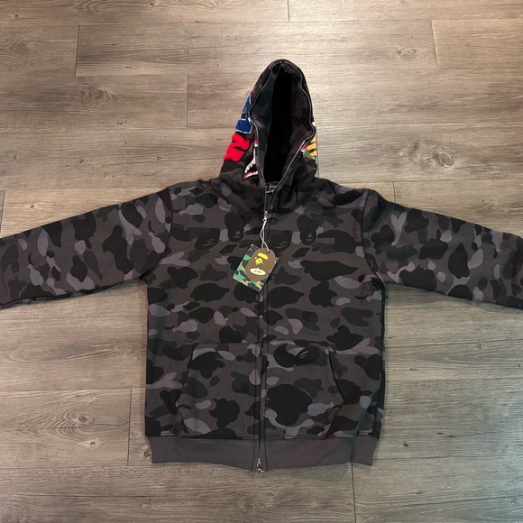 Bape Black Camo Hoodie - Picture 2 of 3